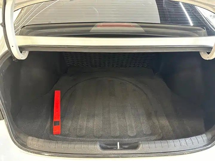 Hyundai Elantra, фото 3