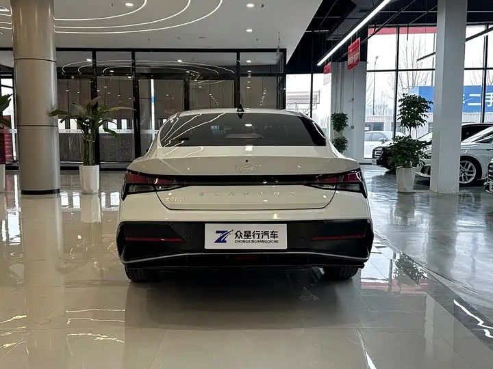 Hyundai Elantra, фото 6