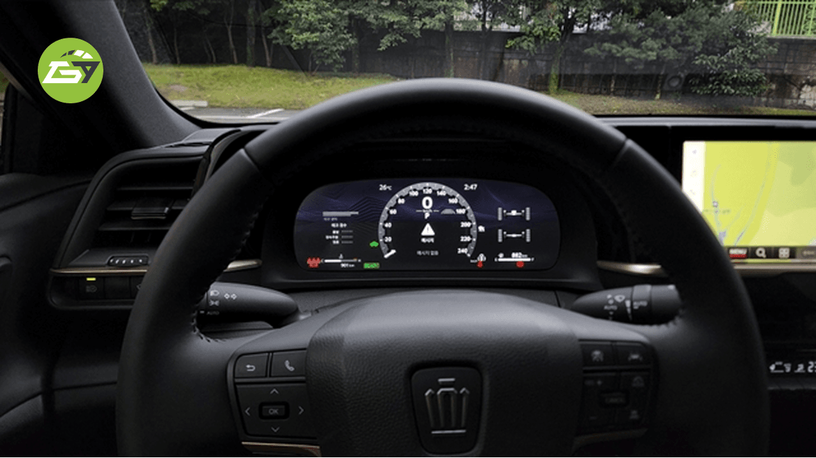 10 Toyota Crown Crossover 2.5 HEV.png