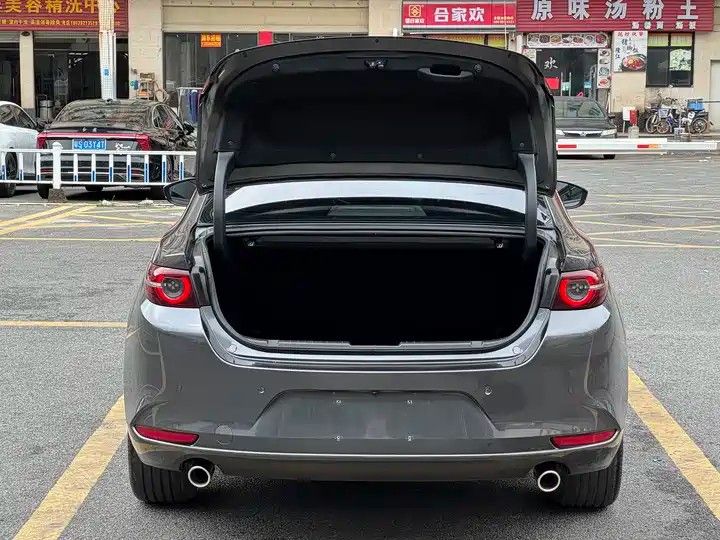Mazda 3 Angkesaila, фото 11