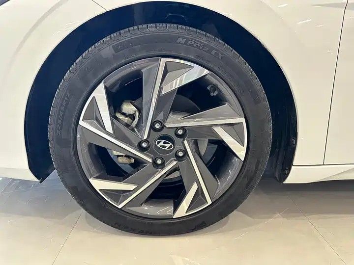 Hyundai Elantra, фото 2