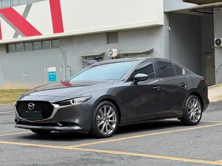 Mazda 3 Angkesaila, фото 1